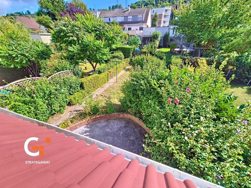 Maison - 90 m² - 5 pièces