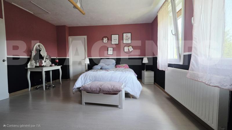 Maison - 163 m² - 7 pièces