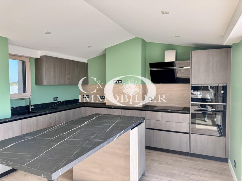 Appartement - 131 m² - 4 pièces