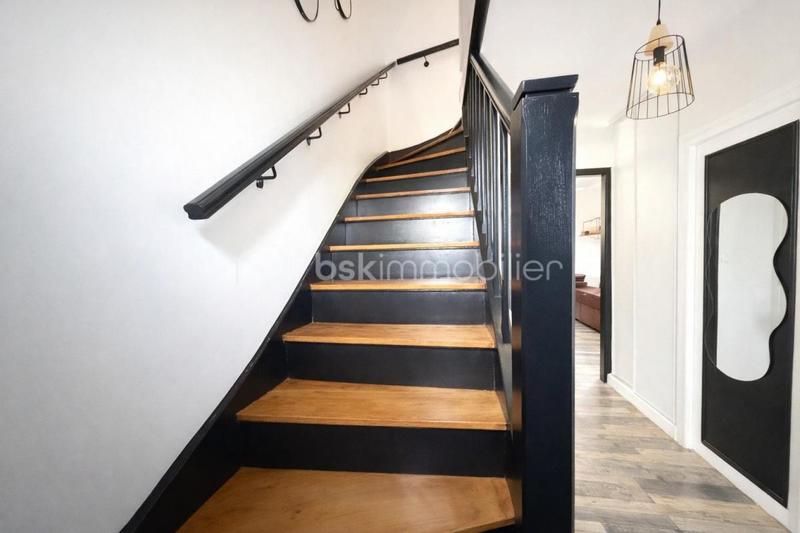 Maison de ville - 77 m² - 4 pièces