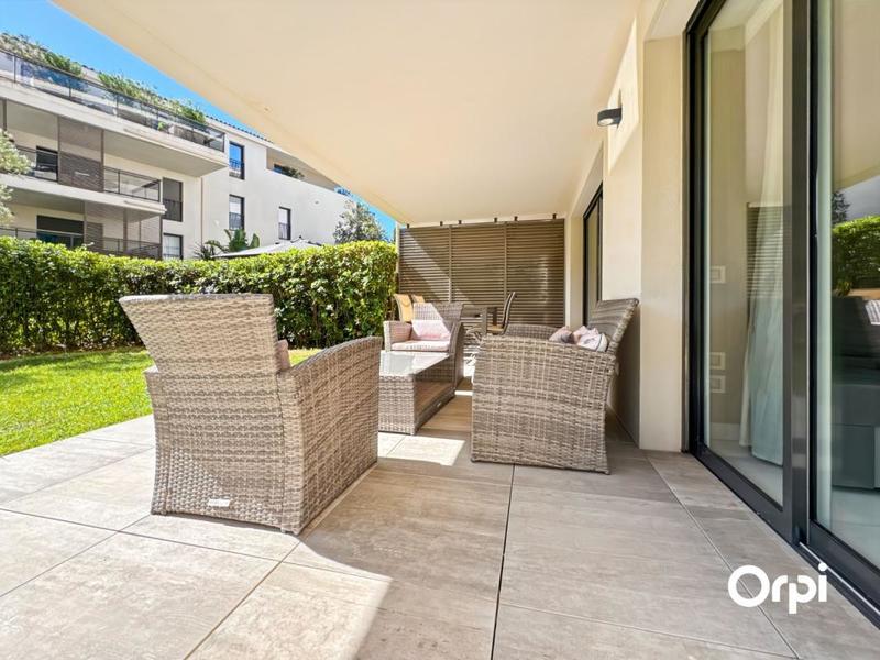 Appartement - 75 m² - 3 pièces