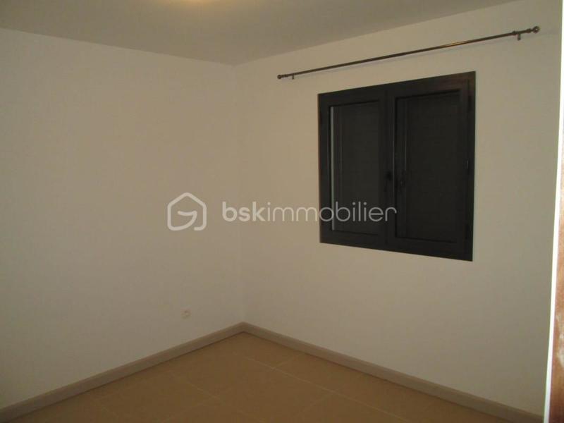 Maison jumelée - 65 m² - 3 pièces