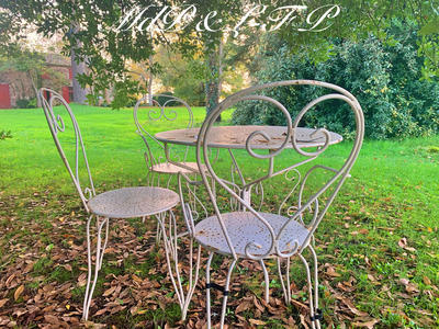 Maison - 711 m² - 11 pièces