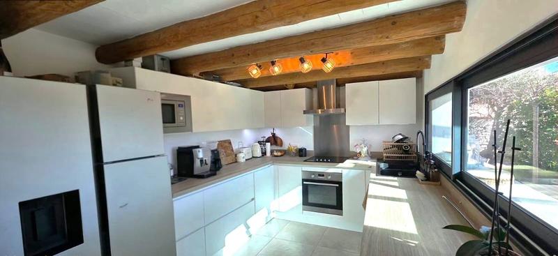 Maison - 86 m² - 5 pièces