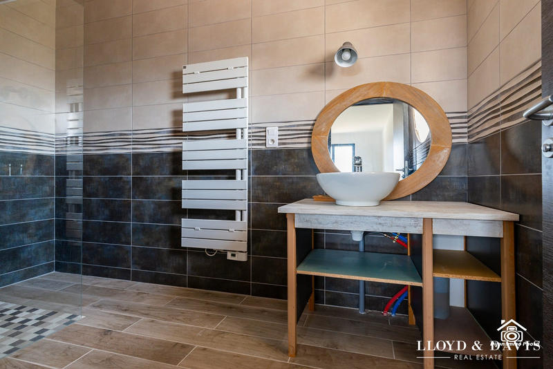 Maison contemporaine - 180 m² - 6 pièces