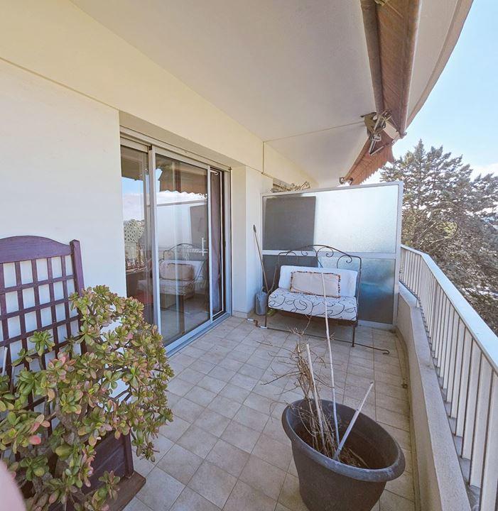 Appartement - 87 m² - 4 pièces