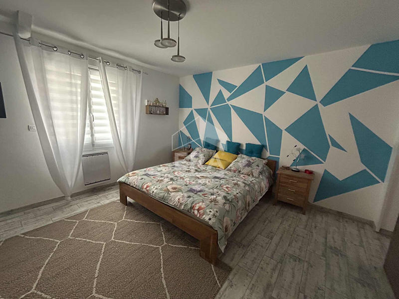 Maison - 98 m² - 5 pièces