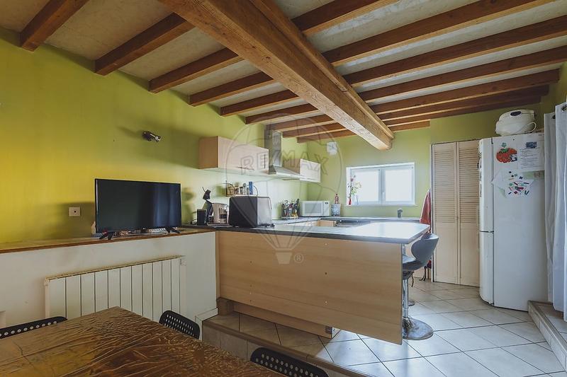 Maison - 80 m² - 4 pièces