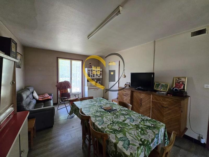 Maison - 98 m² - 4 pièces