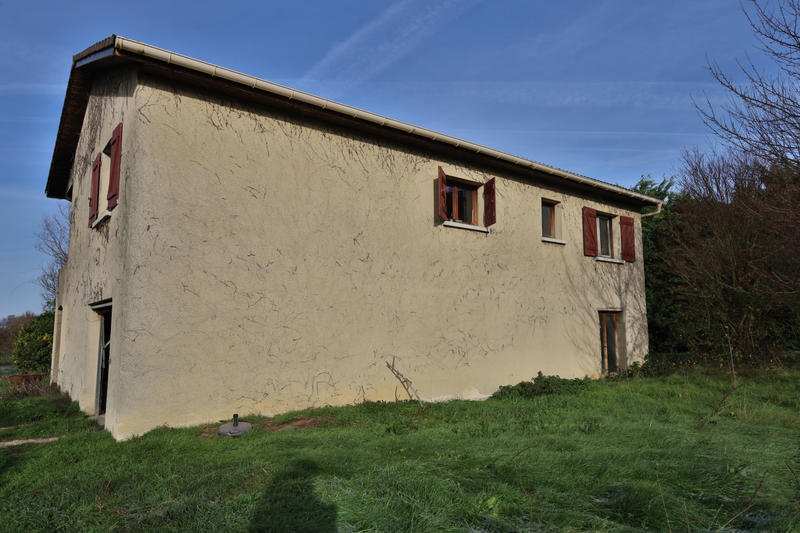 Maison - 96 m² - 4 pièces