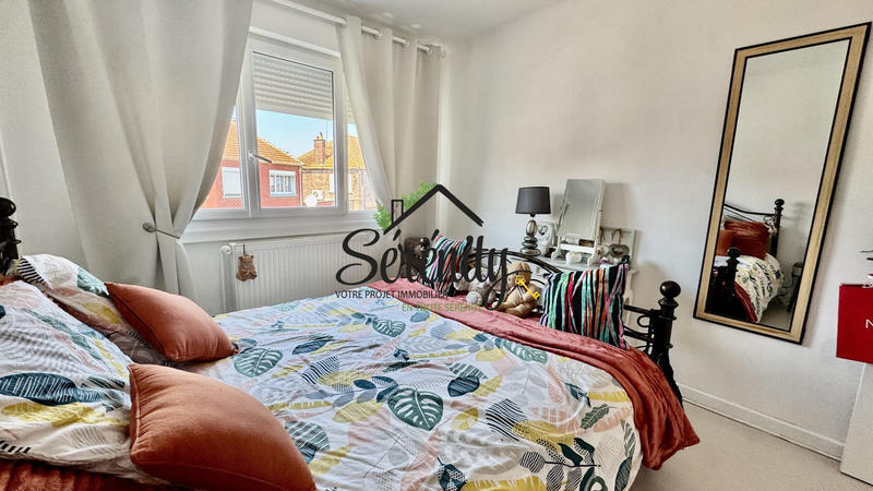 Maison - 100 m² - 6 pièces