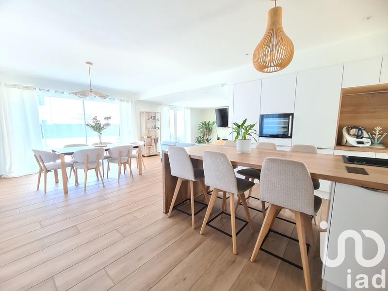 Maison - 172 m² - 7 pièces