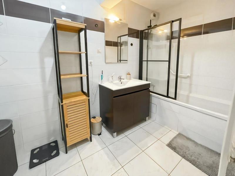 Appartement - 66 m² - 3 pièces