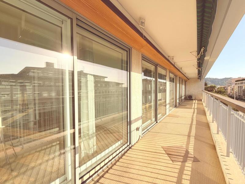 Appartement - 149 m² - 4 pièces