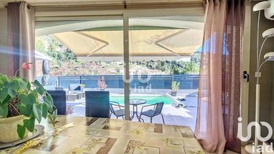 Maison - 141 m² - 5 pièces