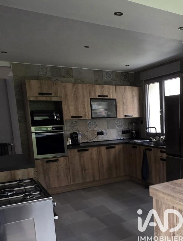 Maison - 139 m² - 5 pièces