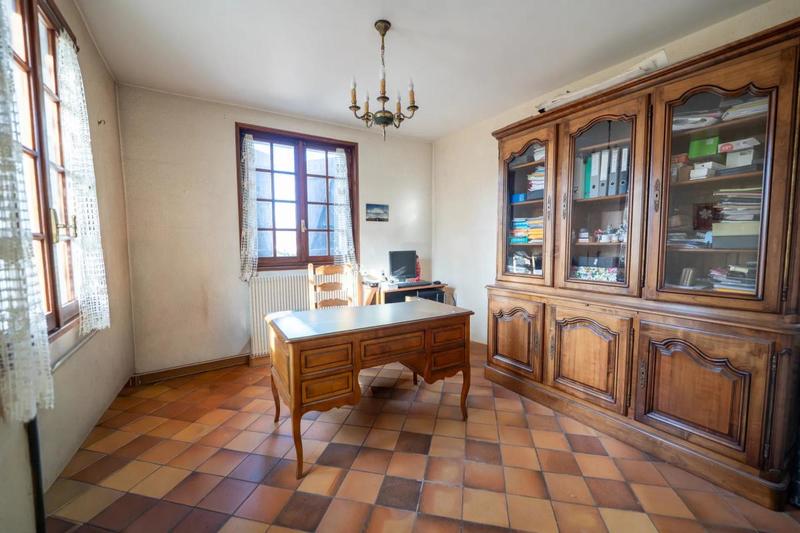 Maison - 176 m² - 7 pièces