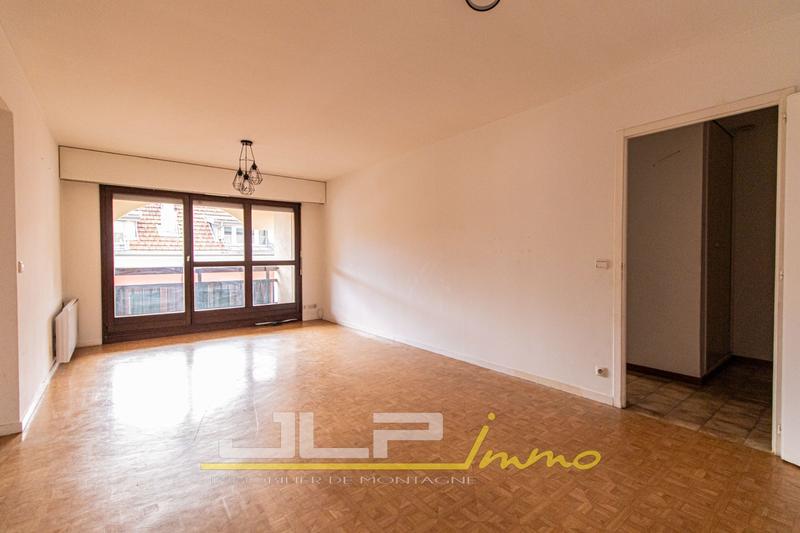 Appartement - 81 m² - 4 pièces