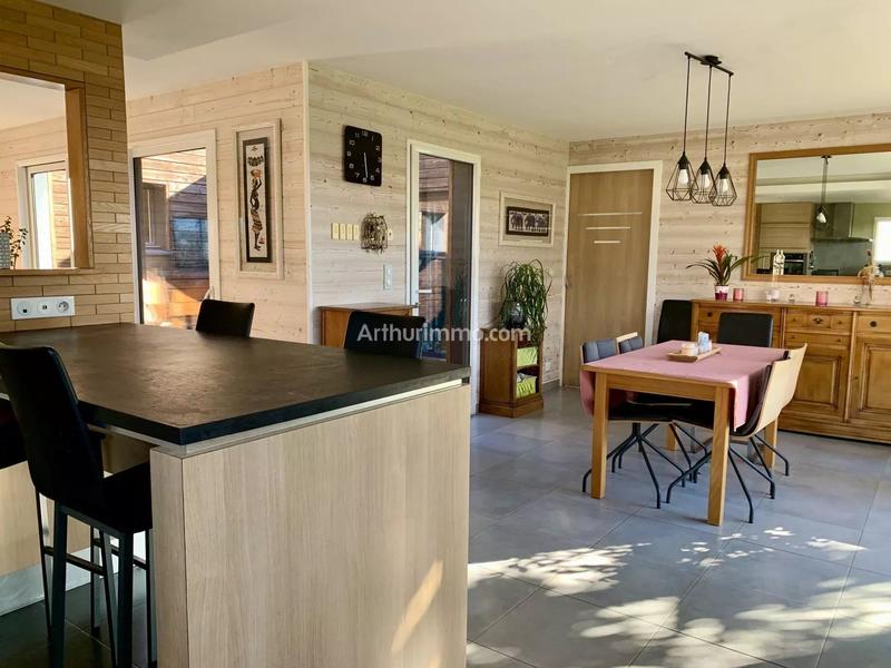 Maison - 126 m² - 5 pièces