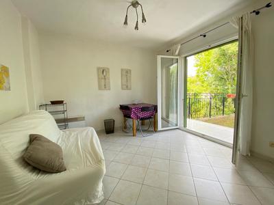 Studio - 17 m² - 1 pièce