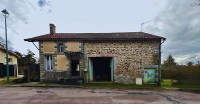 Maison traditionnelle - 75 m² - 2 pièces