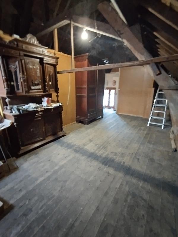 Maison - 120 m² - 7 pièces