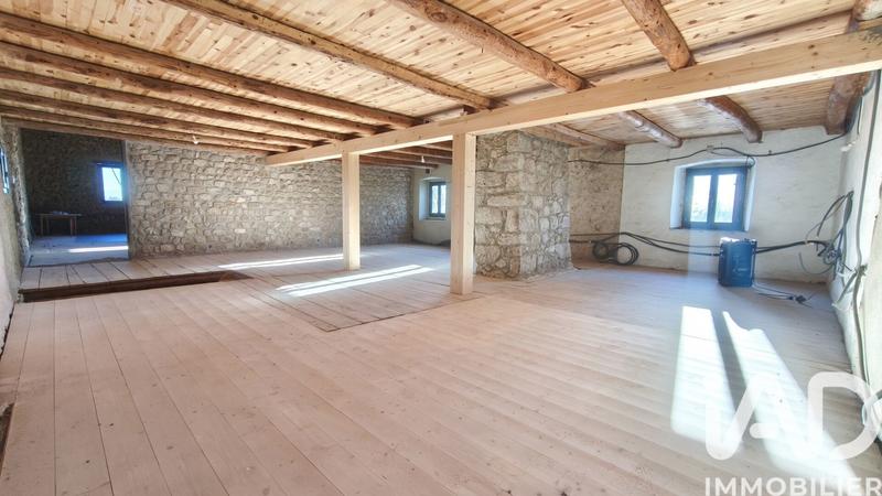 Maison de campagne - 211 m² - 6 pièces