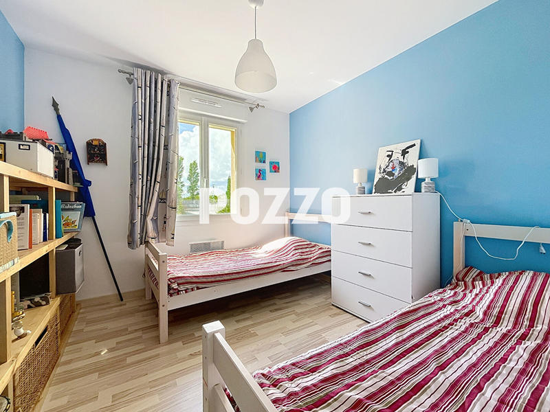 Maison - 137 m² - 6 pièces