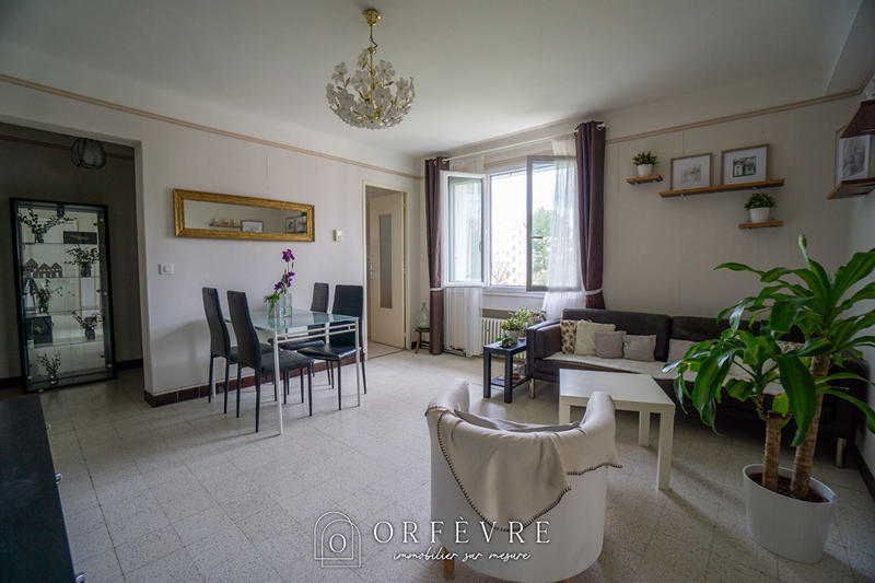 Appartement - 61 m² - 3 pièces