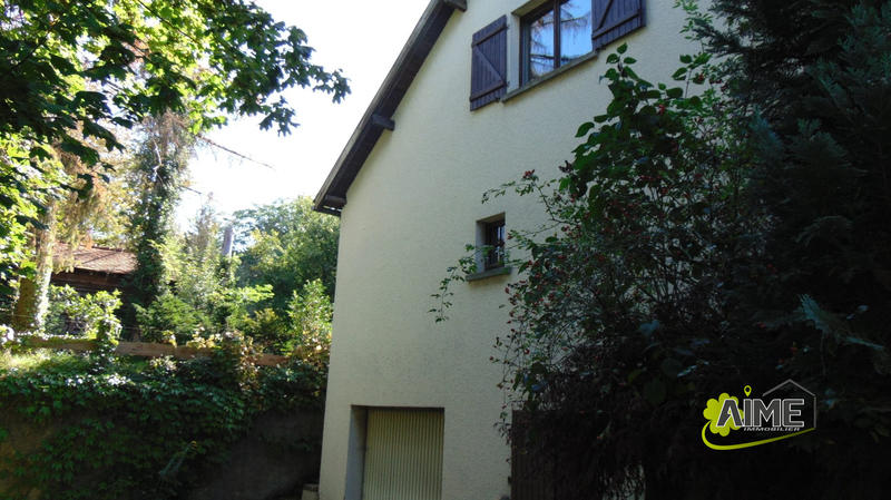 Maison - 142 m² - 6 pièces