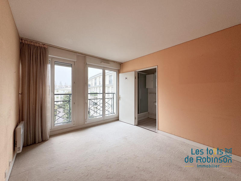 Appartement - 99 m² - 4 pièces