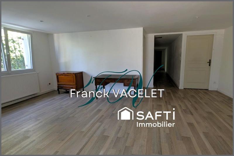 Villa - 250 m² - 8 pièces