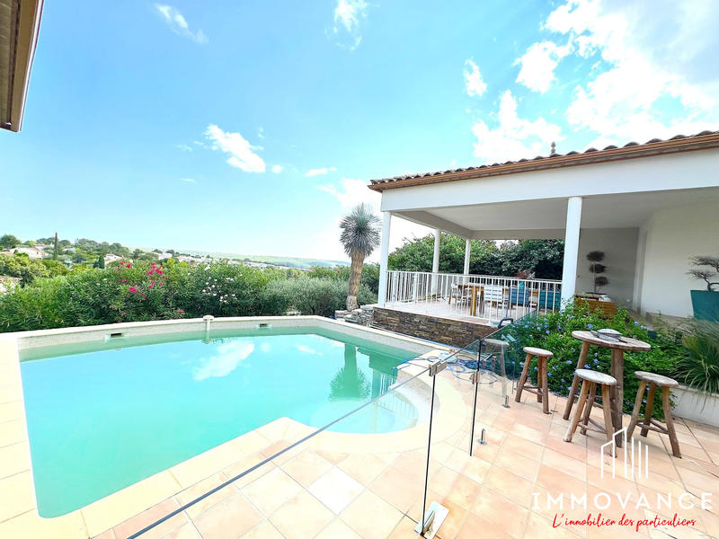 Villa - 180 m² - 6 pièces