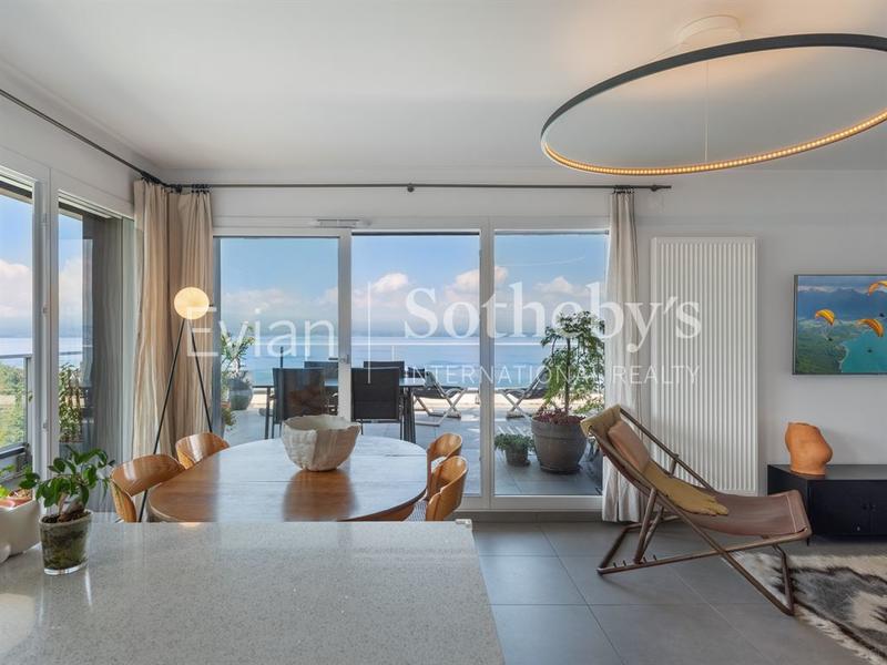 Appartement - 80 m² - 4 pièces