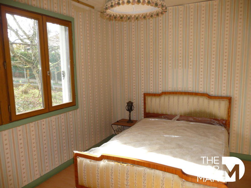 Maison - 86 m² - 5 pièces