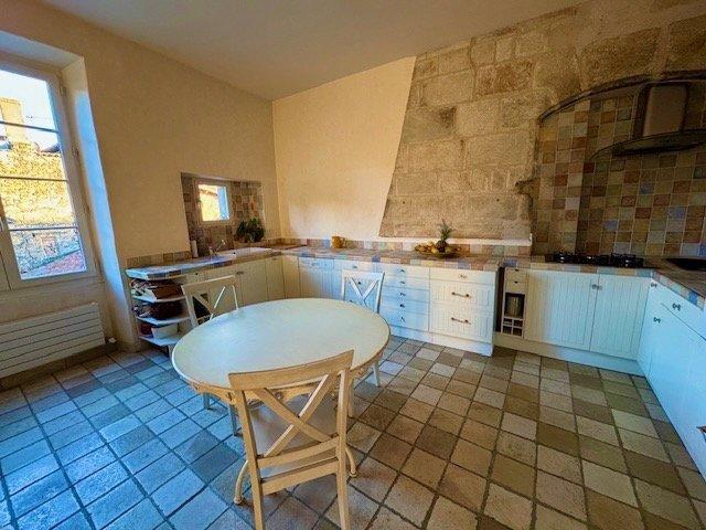 Appartement - 171 m² - 5 pièces