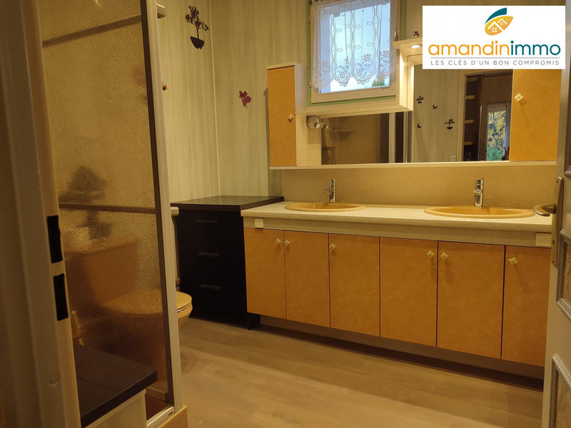 Maison - 95 m² - 5 pièces