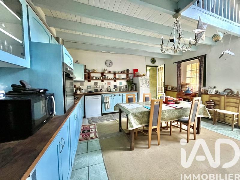 Maison - 177 m² - 6 pièces