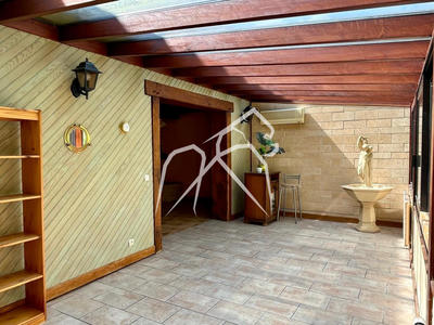 Maison - 167 m² - 6 pièces