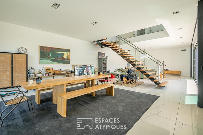 Maison d'architecte - 252 m² - 6 pièces