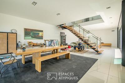 Maison d'architecte - 252 m² - 6 pièces