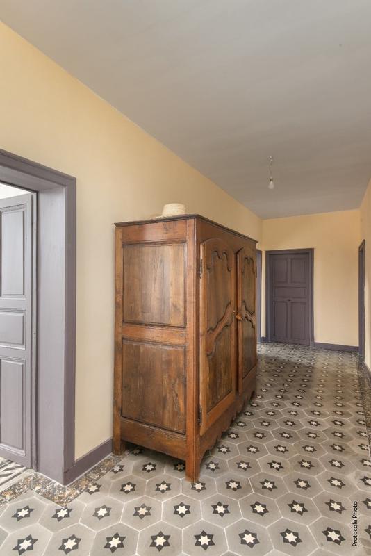 Maison - 318 m² - 7 pièces