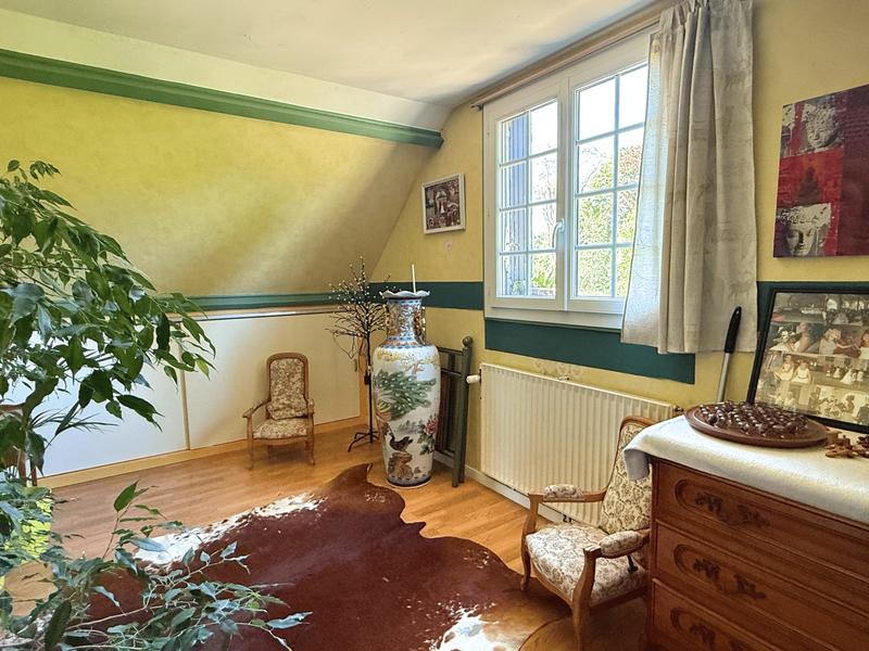 Maison traditionnelle - 98 m² - 5 pièces