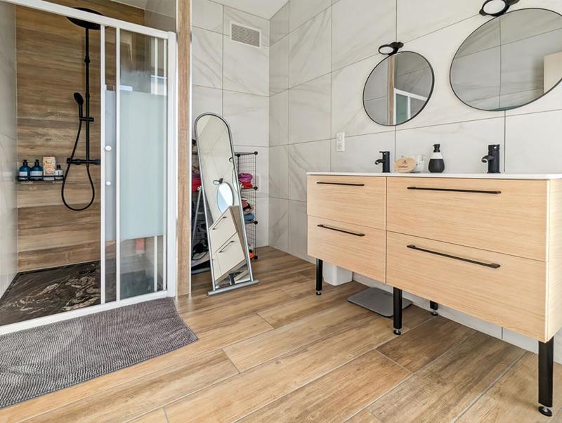 Maison - 149 m² - 5 pièces