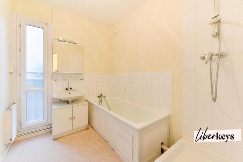 Appartement - 77 m² - 3 pièces