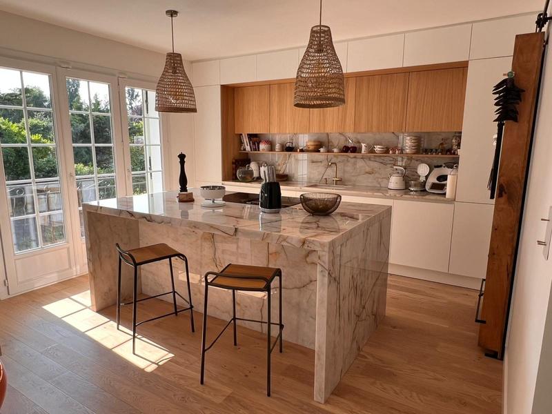 Maison - 140 m² - 7 pièces