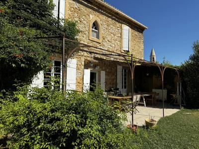Maison - 208 m² - 7 pièces