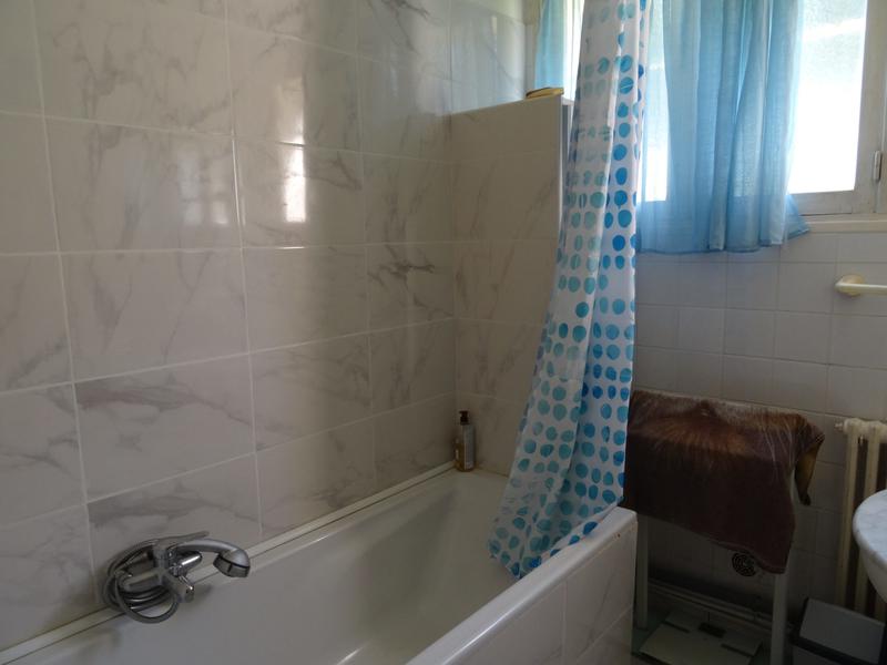 Appartement - 80 m² - 5 pièces