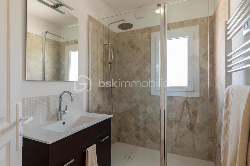 Villa - 150 m² - 6 pièces