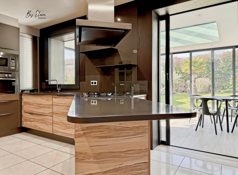 Villa - 190 m² - 7 pièces